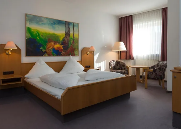 Zum Storch Hotell 3*